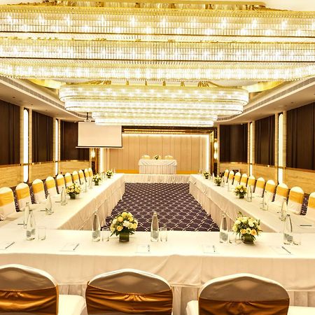 Jenneys Residency Otel Coimbatore Dış mekan fotoğraf