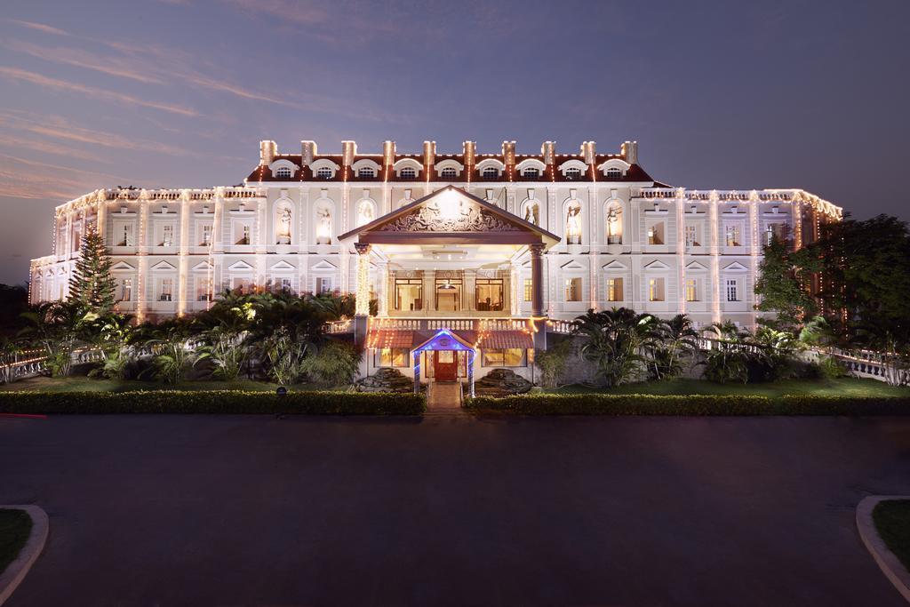 Jenneys Residency Otel Coimbatore Dış mekan fotoğraf
