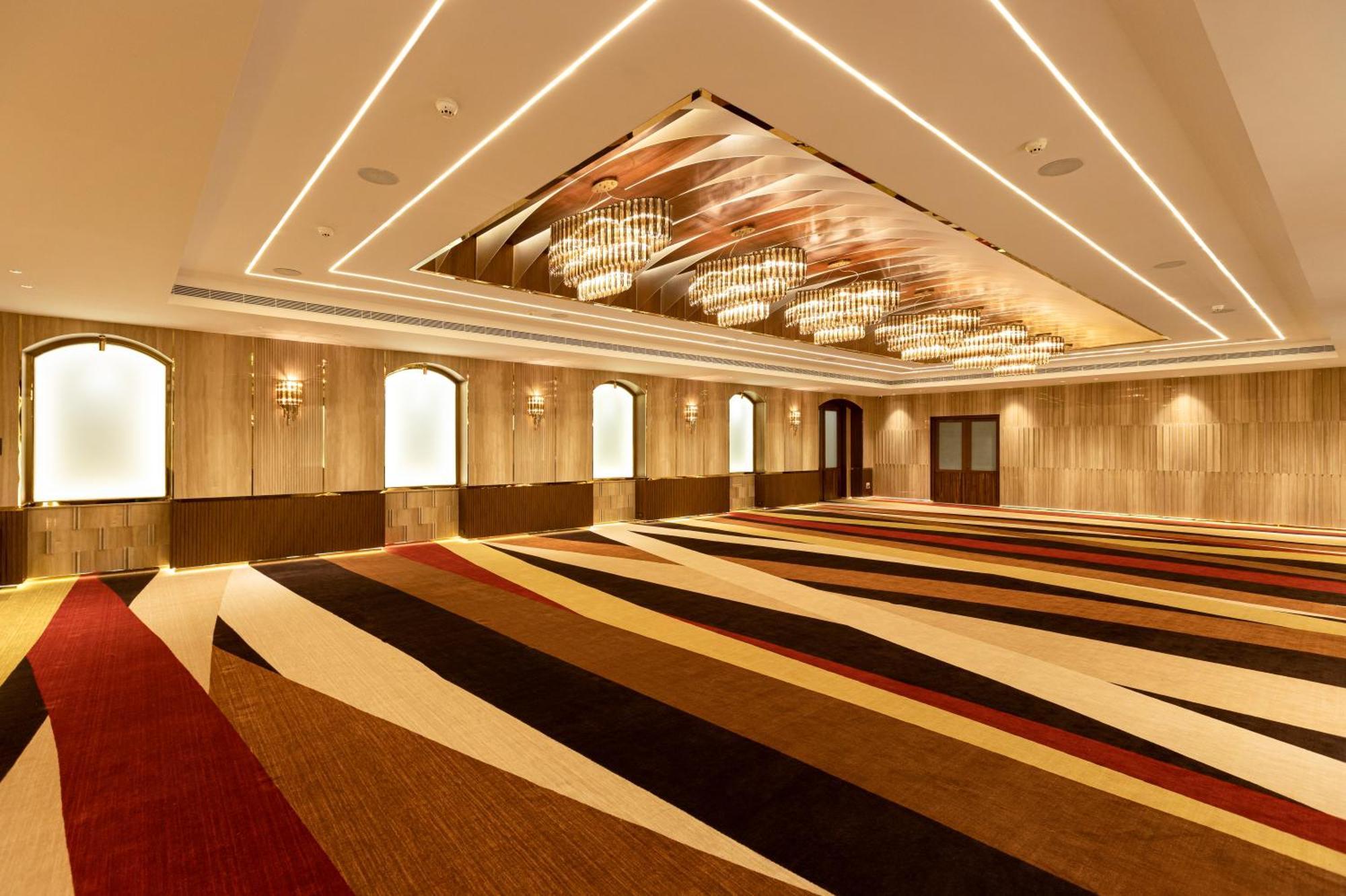Jenneys Residency Otel Coimbatore Dış mekan fotoğraf