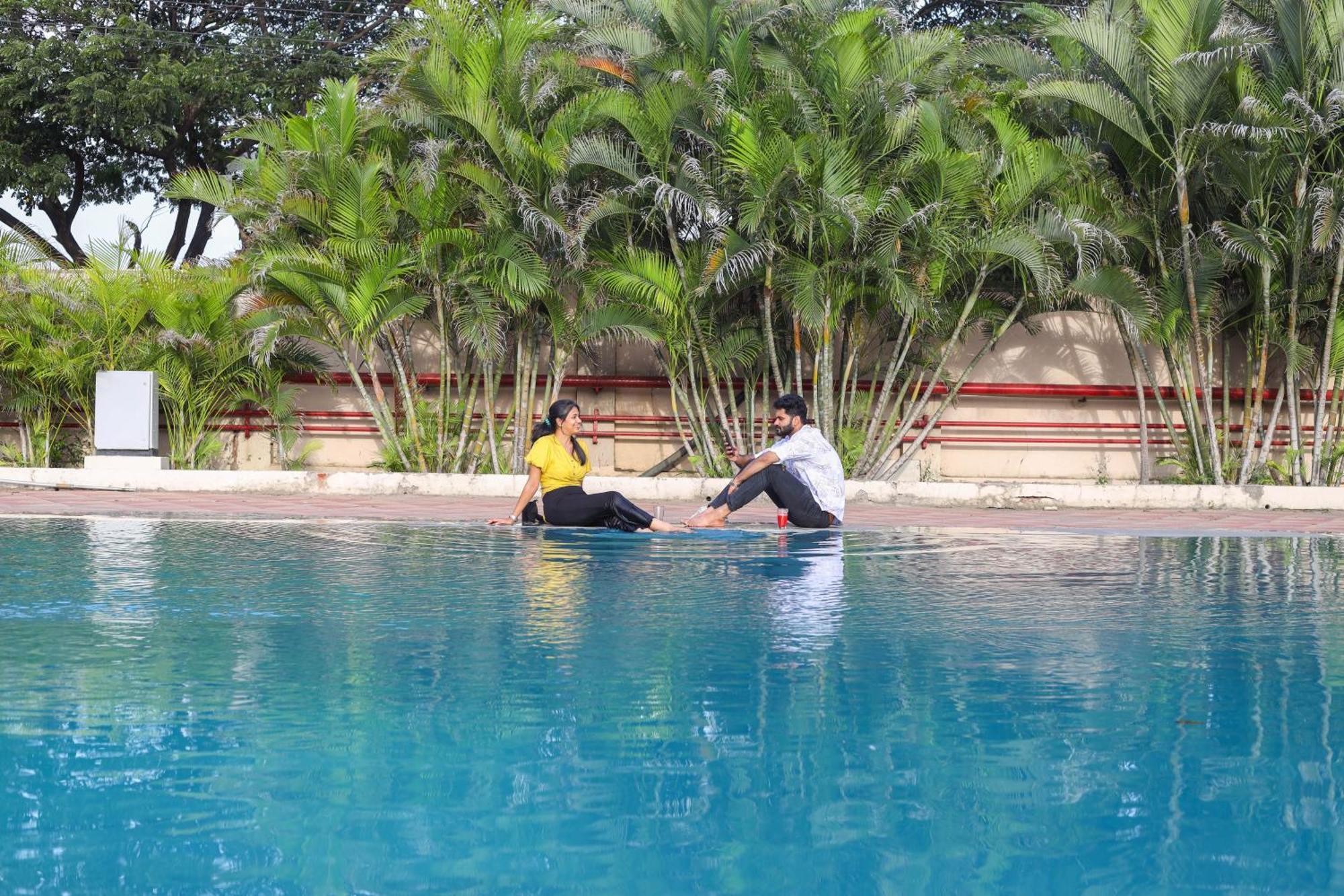 Jenneys Residency Otel Coimbatore Dış mekan fotoğraf